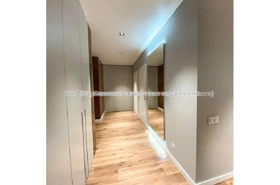 Продам квартиру, Георгия Тарасенко ул. , 2 кім., 74 м², авторский дизайн 