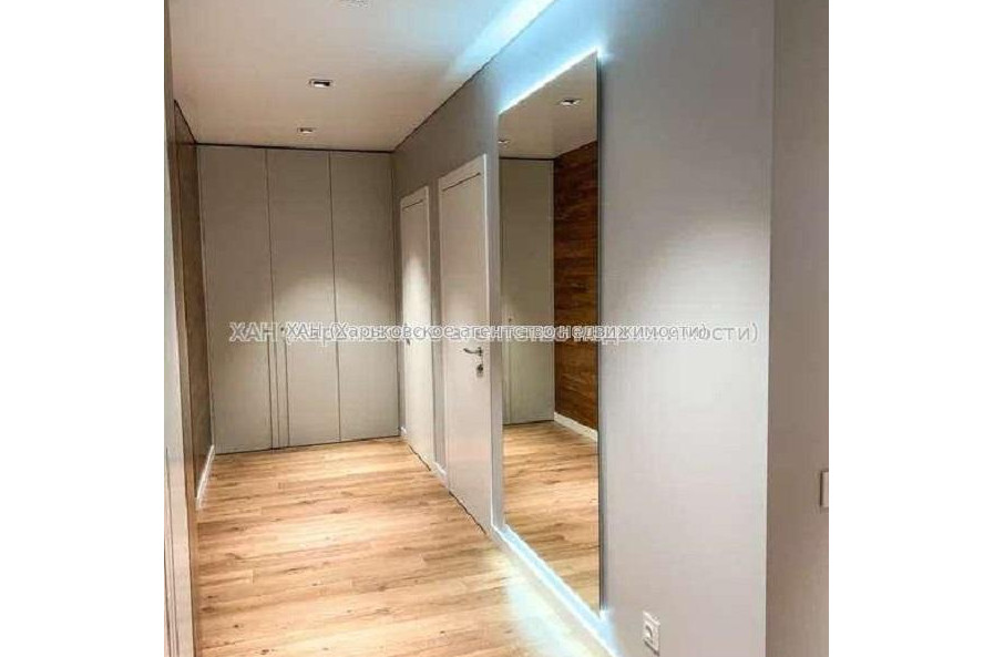 Продам квартиру, Георгия Тарасенко ул. , 2 кім., 74 м², авторский дизайн 