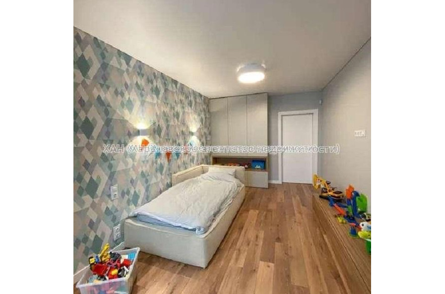 Продам квартиру, Георгия Тарасенко ул. , 2 кім., 74 м², авторский дизайн 