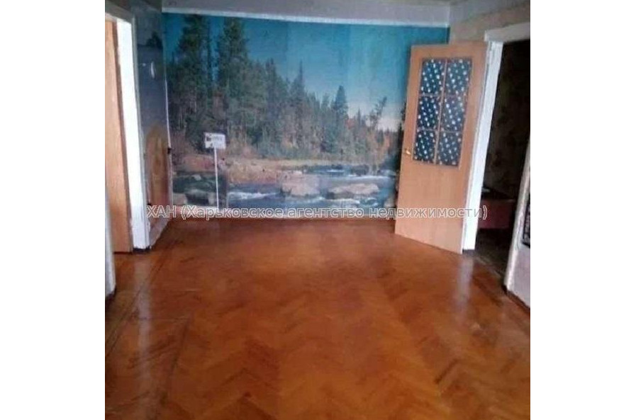 Продам квартиру, Ново-Баварский просп. , 2 кім., 46 м², косметический ремонт 