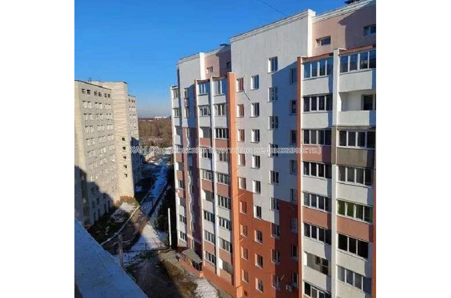 Продам квартиру, Шевченковский пер. , 1  ком., 32 м², без внутренних работ 
