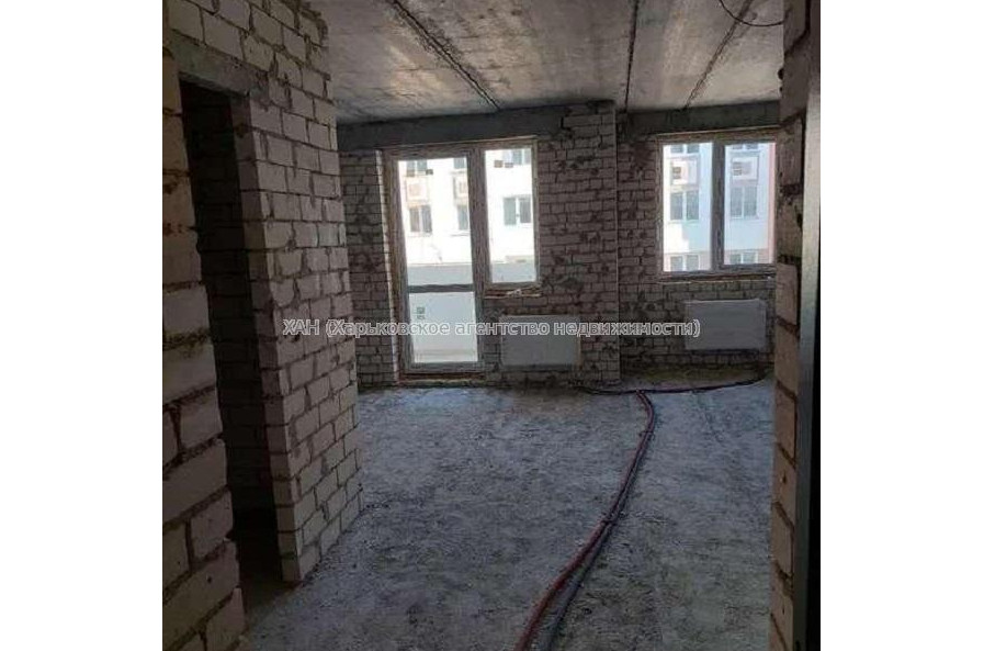 Продам квартиру, Шевченковский пер. , 1  ком., 32 м², без внутренних работ 