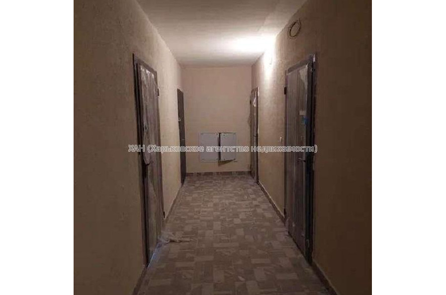 Продам квартиру, Шевченковский пер. , 1  ком., 32 м², без внутренних работ 