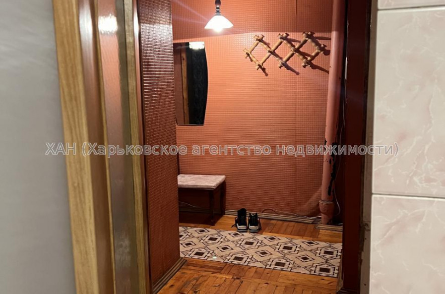 Продам квартиру, Гарибальди ул. , 11А , 3  ком., 65 м², советский ремонт 