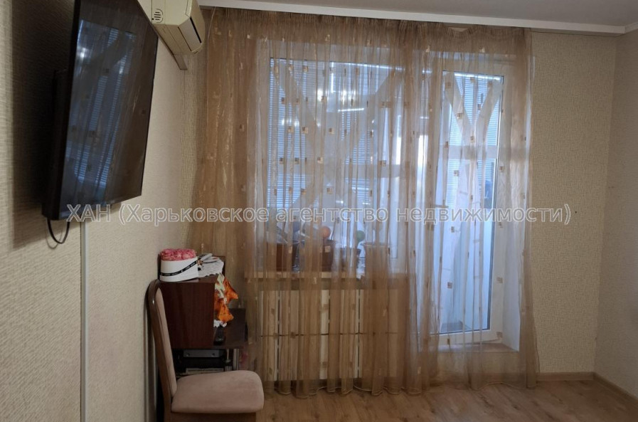 Продам квартиру, Барабашова академика ул. , д. 38А , 2  ком., 46 м², капитальный ремонт 