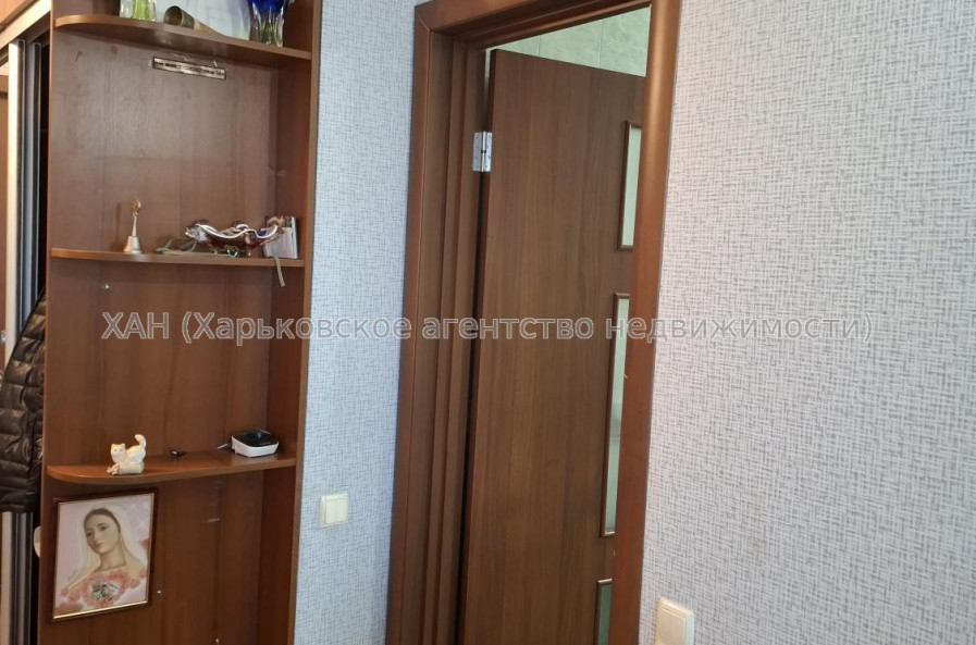 Продам квартиру, Барабашова академика ул. , д. 38А , 2  ком., 46 м², капитальный ремонт 