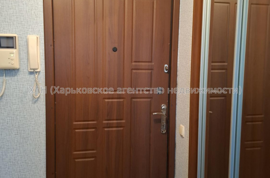 Продам квартиру, Барабашова академика ул. , д. 38А , 2  ком., 46 м², капитальный ремонт 