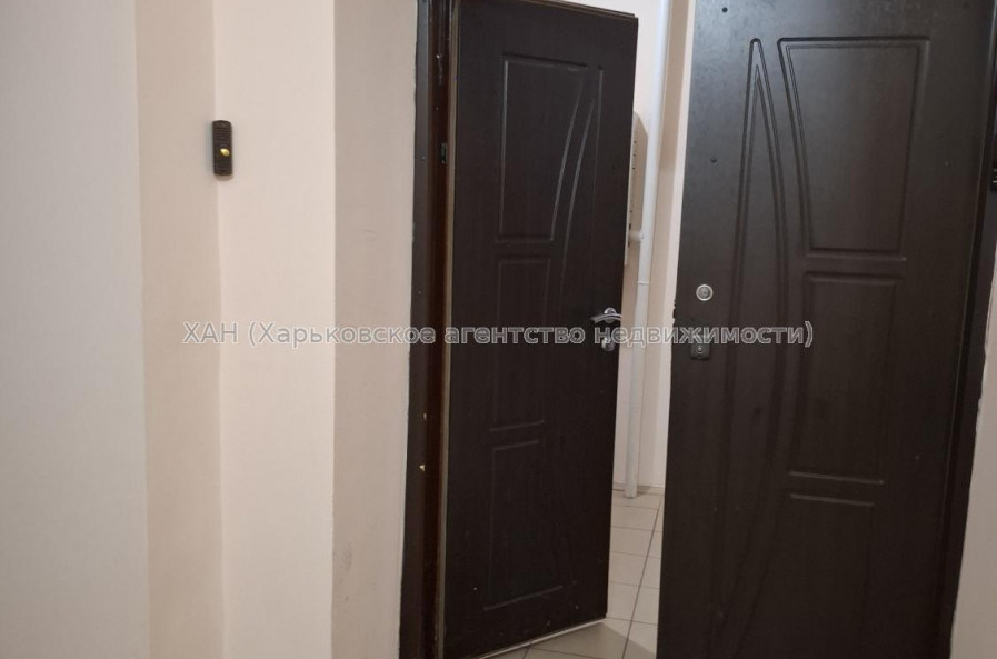 Продам квартиру, Гвардейцев Широнинцев ул. , 3 кім., 103.70 м², капитальный ремонт 