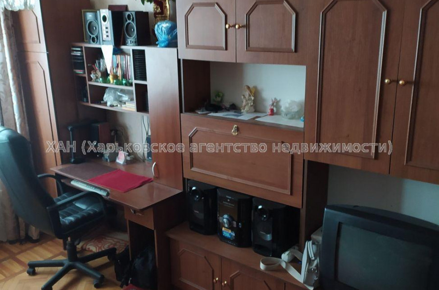 Продам квартиру, Большая Кольцевая ул. , 2  ком., 52 м², косметический ремонт 