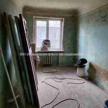 Продам квартиру, Олега Гуцоло пер. , 2 кім., 48 м², без ремонта 