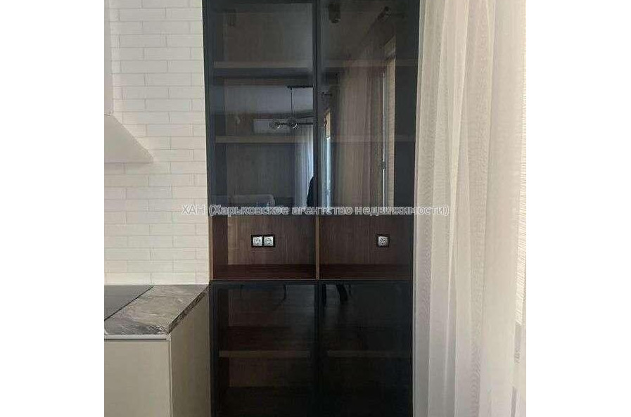 Продам квартиру, Героев Харькова просп. , 2 кім., 65 м², евроремонт 
