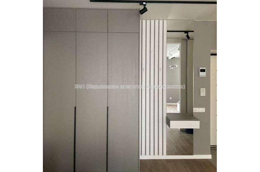 Продам квартиру, Героев Харькова просп. , 2 кім., 65 м², евроремонт 