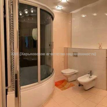 Продам квартиру, Отакара Яроша пер. , 4  ком., 190 м², евроремонт 