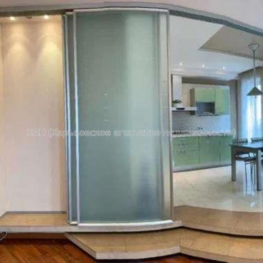 Продам квартиру, Отакара Яроша пер. , 4  ком., 190 м², евроремонт 