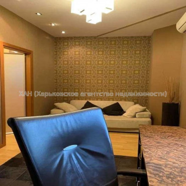 Продам квартиру, Отакара Яроша пер. , 4  ком., 190 м², евроремонт 
