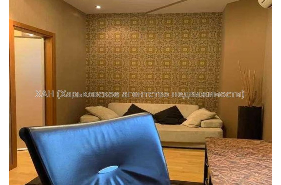 Продам квартиру, Отакара Яроша пер. , 4 кім., 190 м², евроремонт 