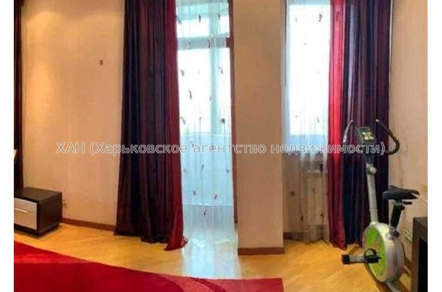 Продам квартиру, Отакара Яроша пер. , 4  ком., 190 м², евроремонт 
