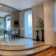 Продам квартиру, Отакара Яроша пер. , 4  ком., 190 м², евроремонт 