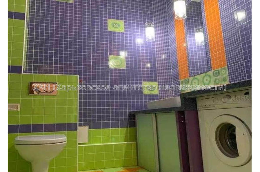Продам квартиру, Отакара Яроша пер. , 4  ком., 190 м², евроремонт 