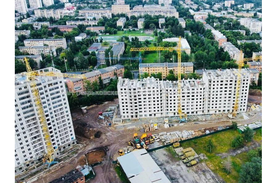 Продам квартиру, Шекспира пер. , 2 кім., 74 м², без внутренних работ 