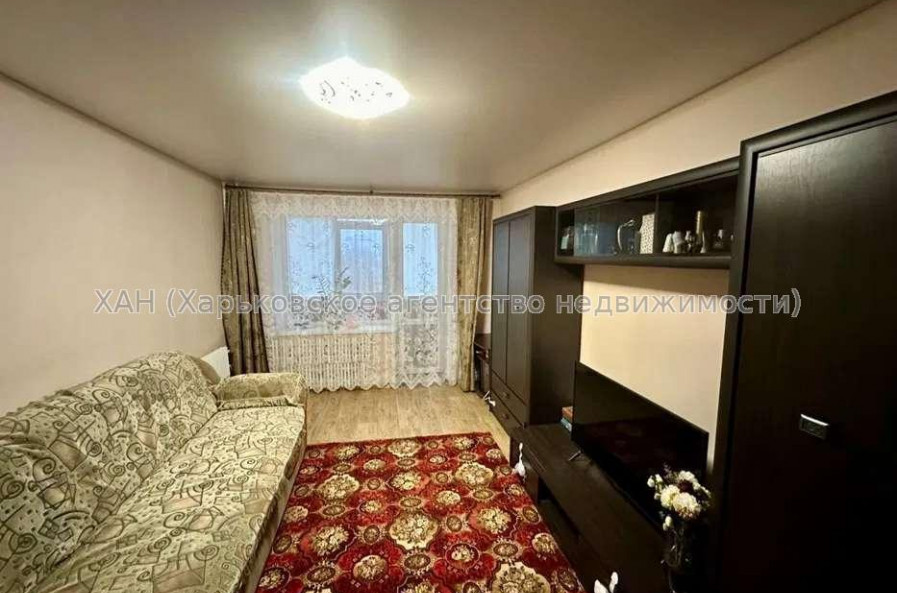 Продам квартиру, Чугуевская ул. , 2 кім., 46 м², капитальный ремонт 