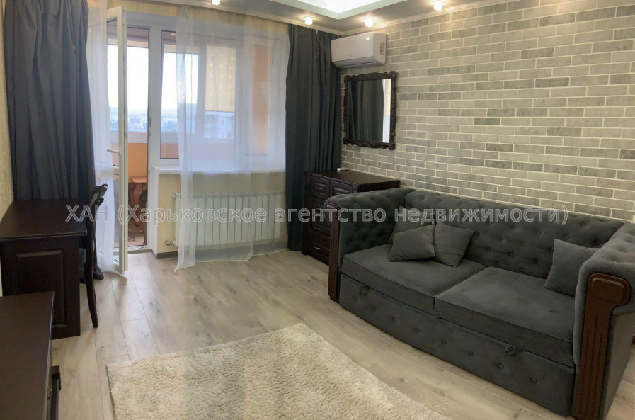 Продам квартиру, Ахсарова Энвера ул. , 1  ком., 37 м², капитальный ремонт 