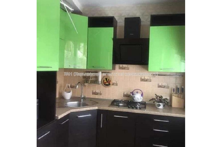 Продам квартиру, Тракторостроителей просп. , 1 кім., 37 м², капитальный ремонт 