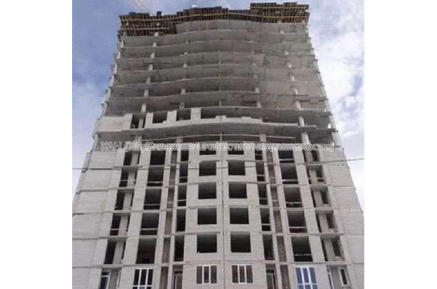 Продам квартиру, Гвардейцев Широнинцев ул. , 3 кім., 91 м², без ремонта 