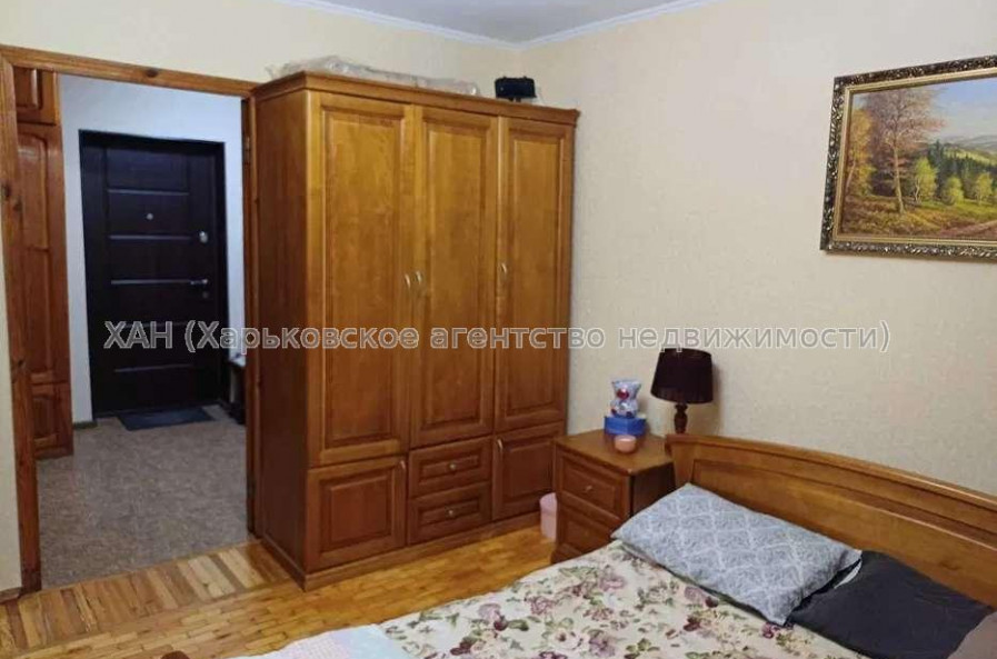 Продам квартиру, Аэрокосмический пр. , 3  ком., 67 м², косметический ремонт 