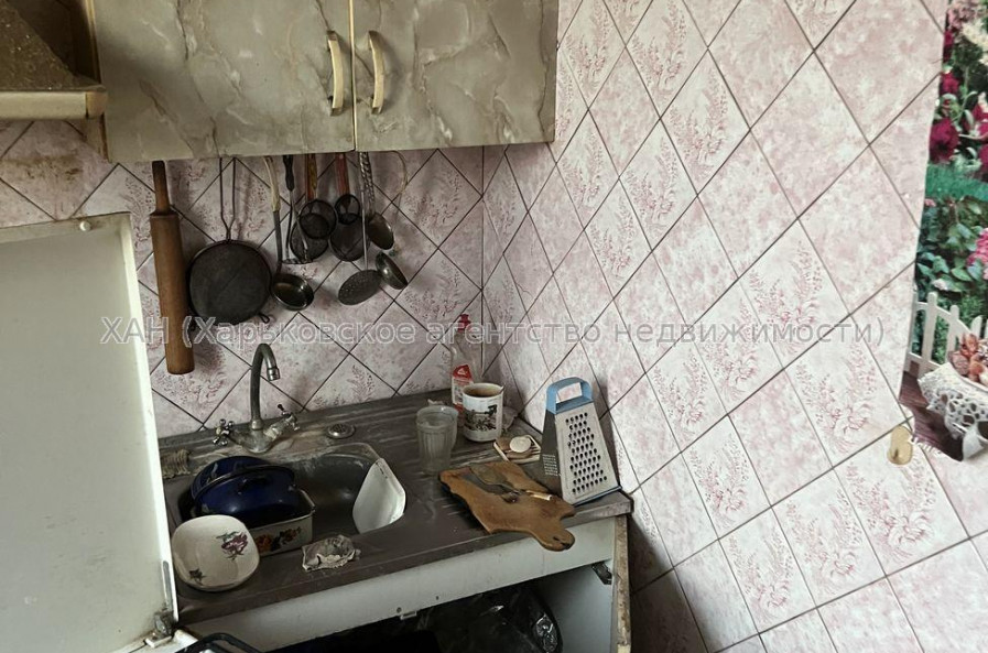 Продам квартиру, Непокоренных ул. , 3  ком., 67 м², косметический ремонт 