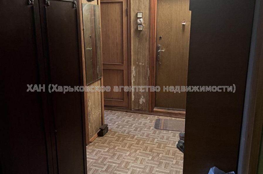 Продам квартиру, Непокоренных ул. , 3  ком., 67 м², косметический ремонт 