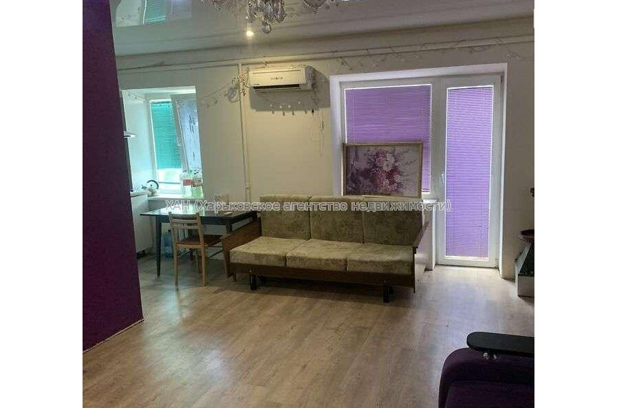 Продам квартиру, Мира ул. , 1 кім., 33 м², евроремонт 