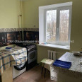 Продам квартиру, Архитектора Алёшина просп. , 1 кім., 32 м², косметический ремонт 