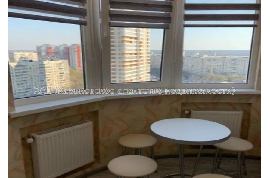 Продам квартиру, Победы просп. , 2 кім., 47 м², капитальный ремонт 