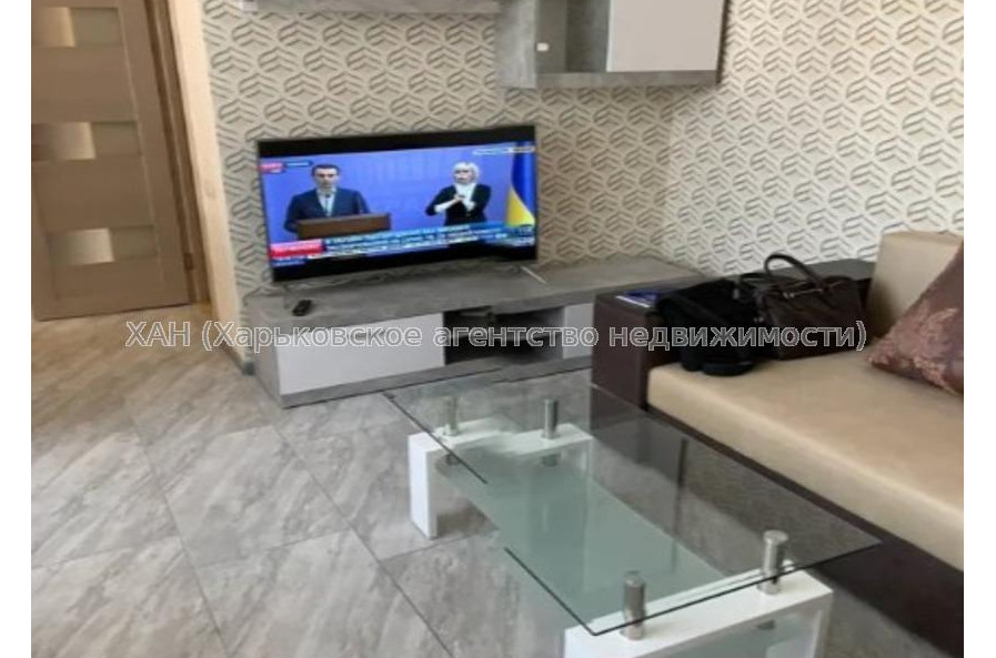 Продам квартиру, Победы просп. , 2 кім., 47 м², капитальный ремонт 