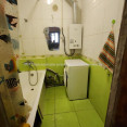 Продам квартиру, Навчальная ул. , 4 кім., 94 м², косметический ремонт 