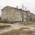 Продам квартиру, Навчальная ул. , 4 кім., 94 м², косметический ремонт 