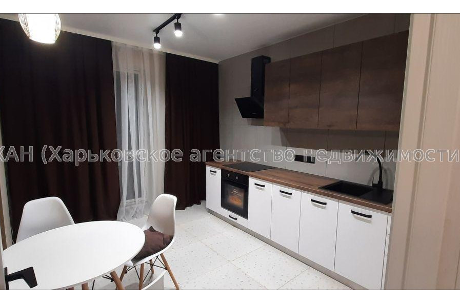 Продам квартиру, Елизаветинская ул. , 1 кім., 43 м², евроремонт 