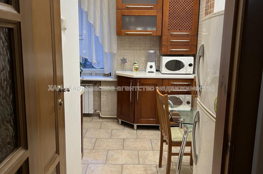 Сдам квартиру, Данилевского ул. , 29 , 2  ком., 64 м², косметический ремонт 