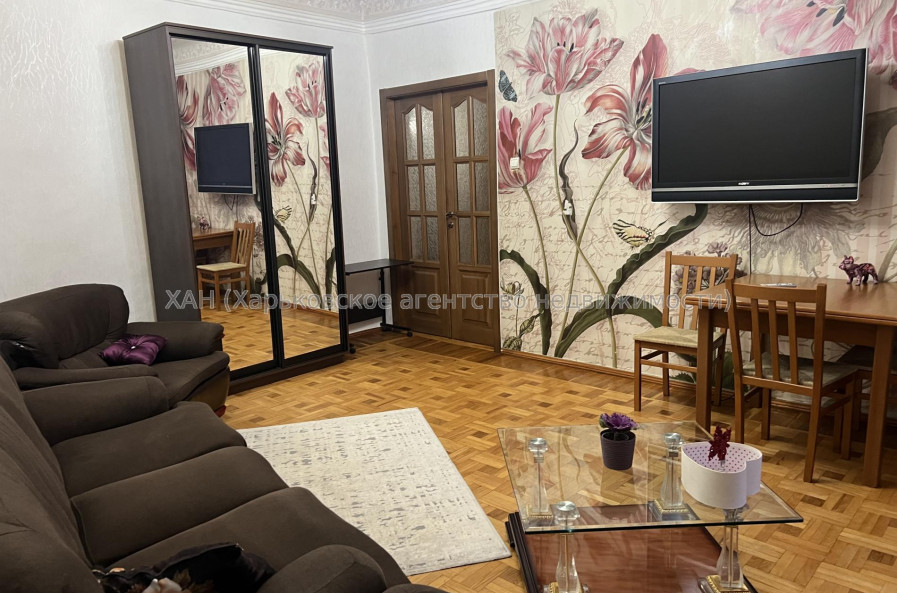 Сдам квартиру, Данилевского ул. , 29 , 2  ком., 64 м², косметический ремонт 