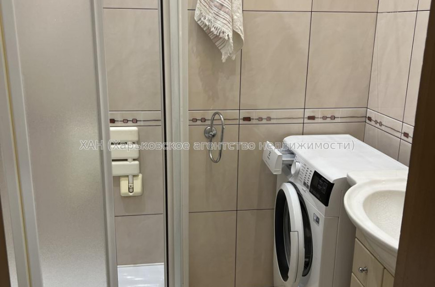 Сдам квартиру, Данилевского ул. , 29 , 2  ком., 64 м², косметический ремонт 