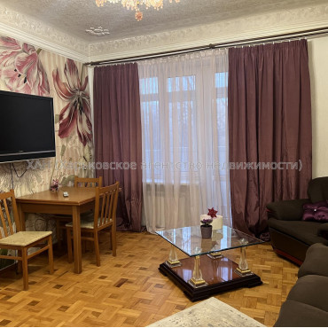 Сдам квартиру, Данилевского ул. , 29 , 2  ком., 64 м², косметический ремонт 