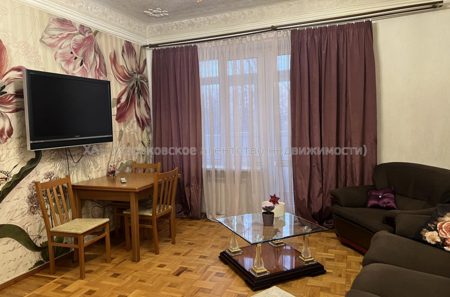 Сдам квартиру, Данилевского ул. , 29 , 2  ком., 64 м², косметический ремонт 
