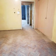 Продам квартиру, Костомаровская ул. , 3  ком., 77 м², без ремонта 
