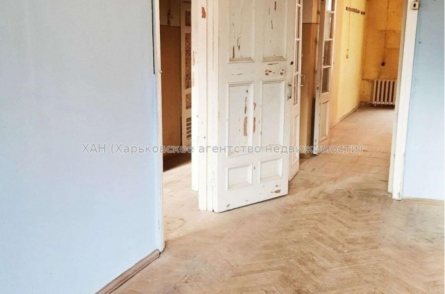 Продам квартиру, Костомаровская ул. , 3  ком., 77 м², без ремонта 