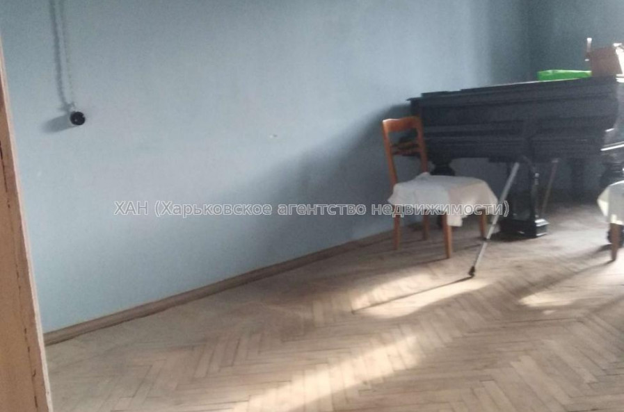 Продам квартиру, Костомаровская ул. , 3  ком., 77 м², без ремонта 