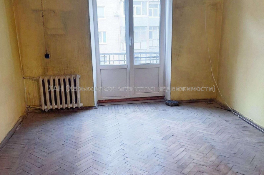 Продам квартиру, Костомаровская ул. , 3  ком., 77 м², без ремонта 