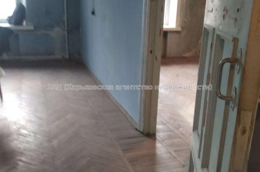 Продам квартиру, Костомаровская ул. , 3  ком., 77 м², без ремонта 