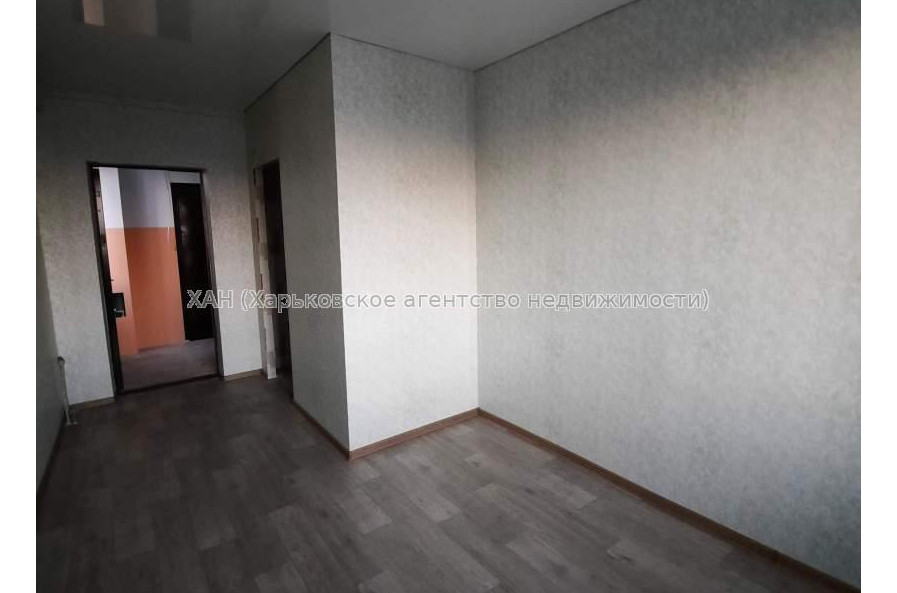 Продам квартиру, Шариковая ул. , 1 кім., 13.90 м², капитальный ремонт 