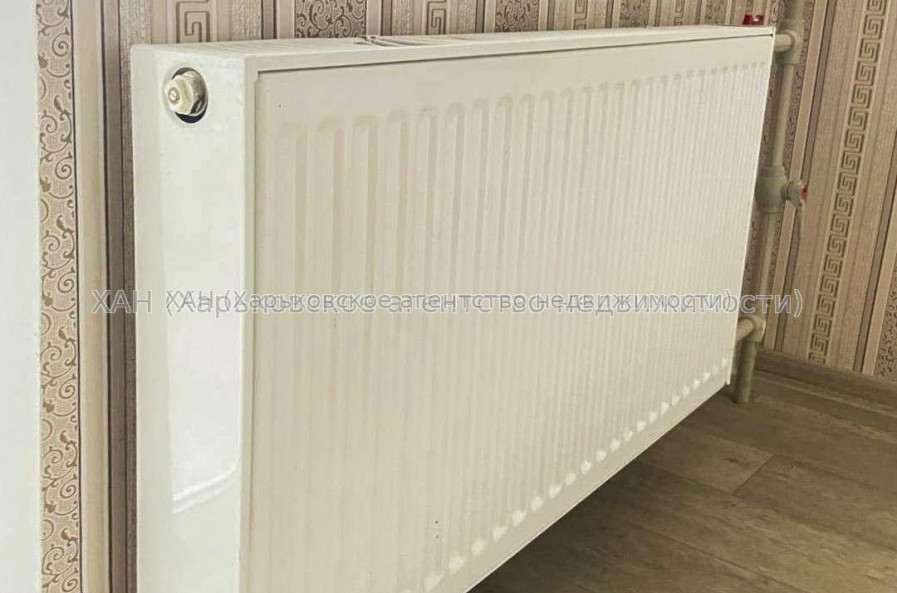 Продам квартиру, Шариковая ул. , 1 кім., 13.90 м², капитальный ремонт 